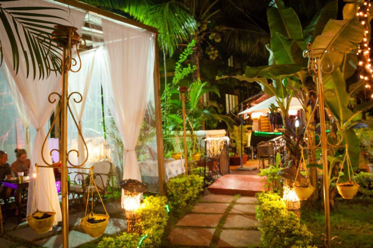 Shivers Oasis Luxury Boutique Resort Candolim Exterior photo
